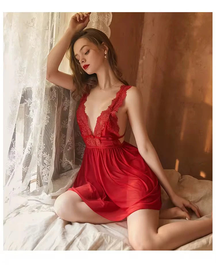 Intimate Lingerie Floral Shoulder Strap Nighty: Back Open Style